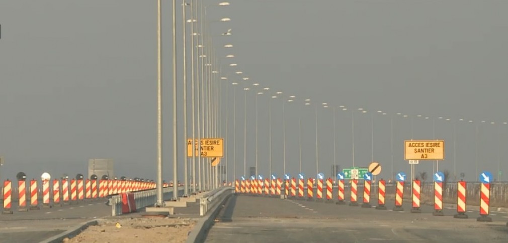 Trei kilometri de autostradă care trebuiau finalizați de șase ani