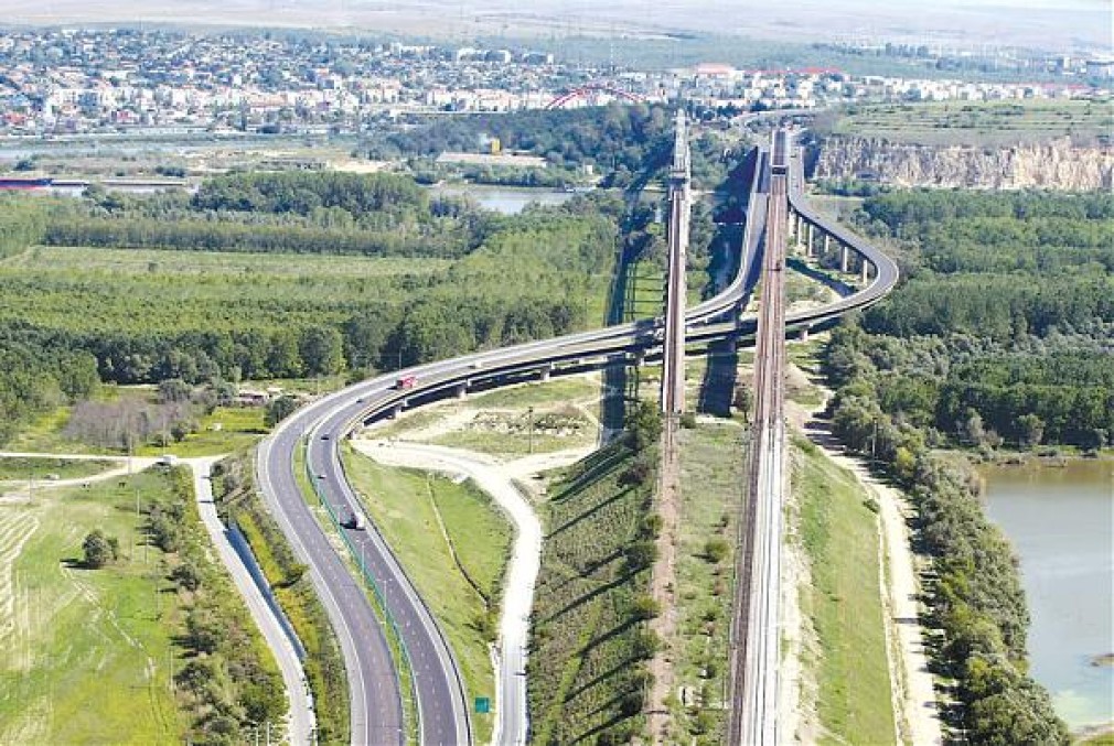 Reîncep lucrările de reabilitare ale Podului de la Cernavodă
