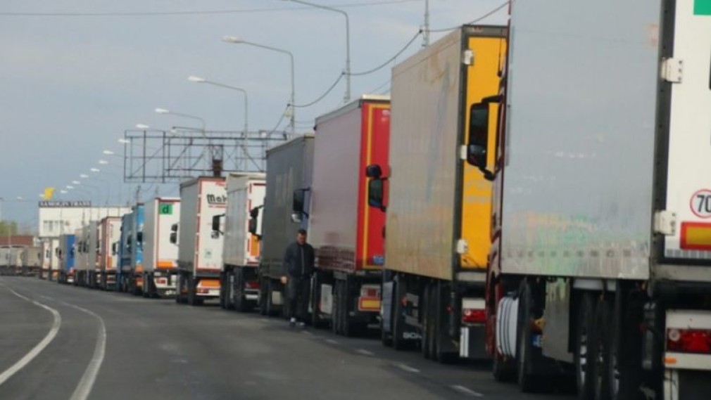 UNTRR solicită retragea Ordinului care creează facilităţi fiscale transportatorilor rutieri din Republica Moldova