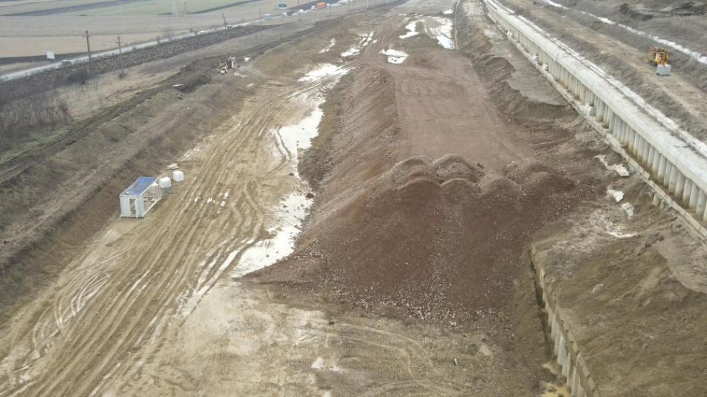 VIDEO. Alunecări de teren pe primele două loturi ale Autostrăzii Sebeș - Turda