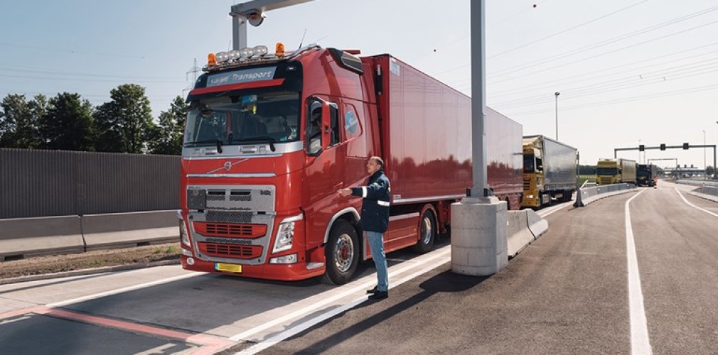 UNTRR: Austria restricționează libera circulație a camioanelor în Tirol