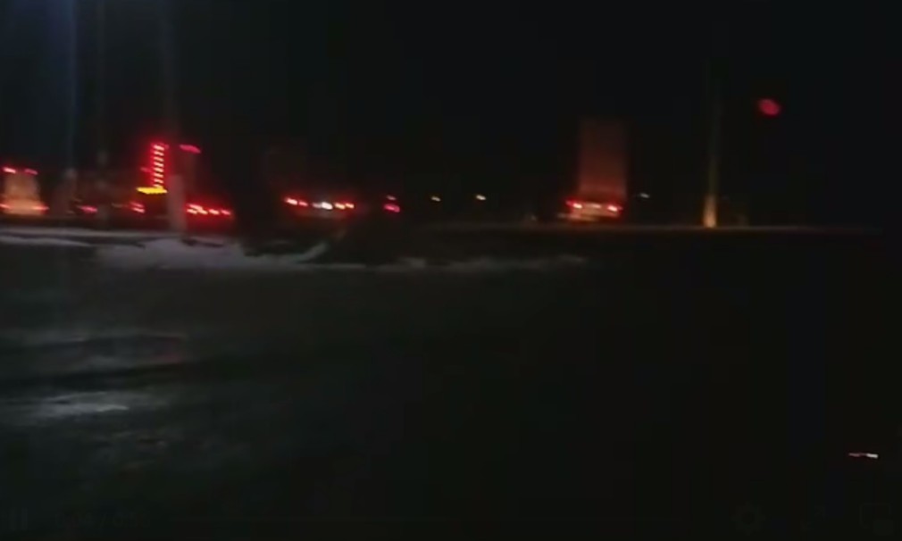 VIDEO Un avocat acuză: Cum trec camioanele prin Vama Siret?