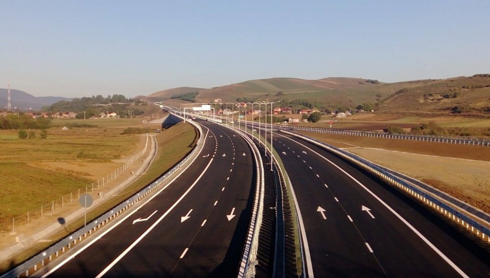 Se întoarce UMB pe autostrăzi? Guvernul a modificat prețurile pentru proiectele de infrastructură