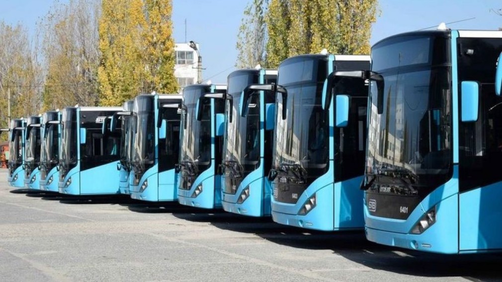 Greva șoferilor de autobuz din București a încetat. A fost declarată ilegală