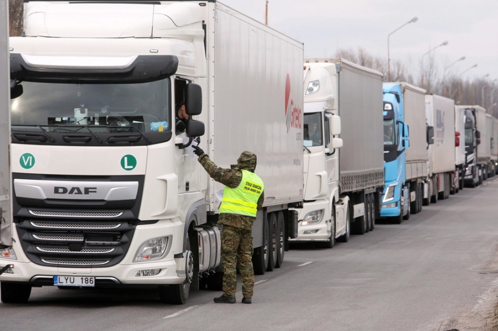 UNTRR: Șoferii de camion NU au nevoie de test COVID ori carantină în Bavaria