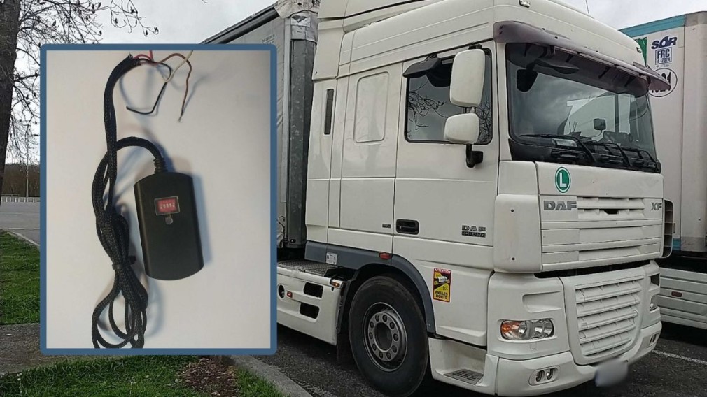 Cu ce dispozitiv ilegal a fost descoperit un șofer român de camion