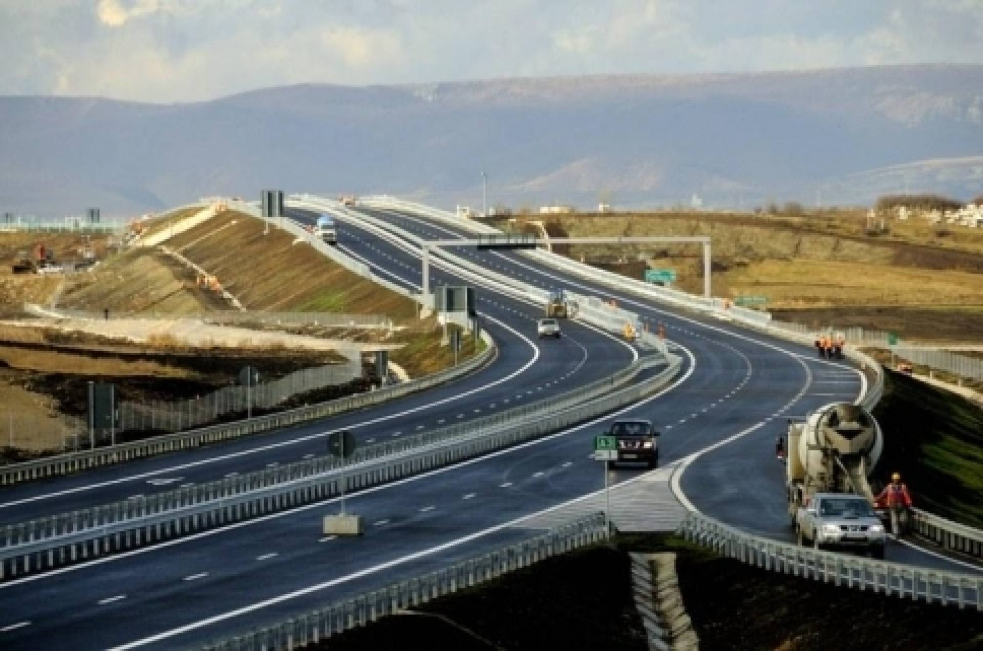 Se dau bani pentru o nouă autostradă