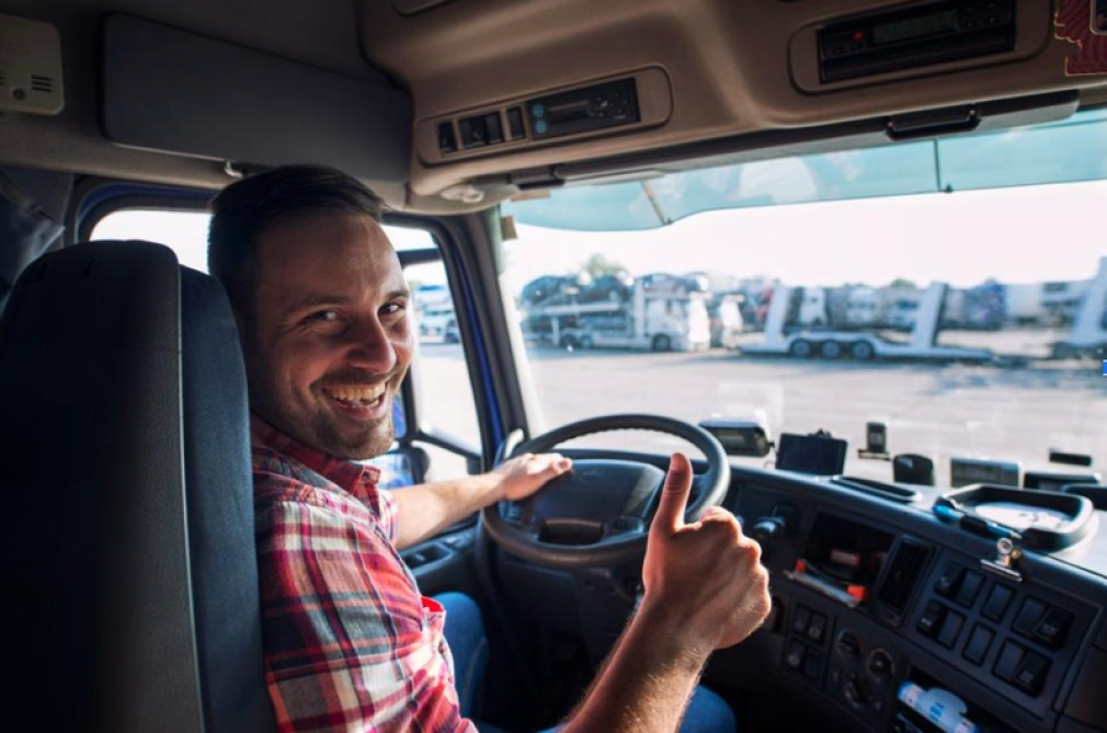 Ce reguli trebuie să respecte șoferii de camion din SUA