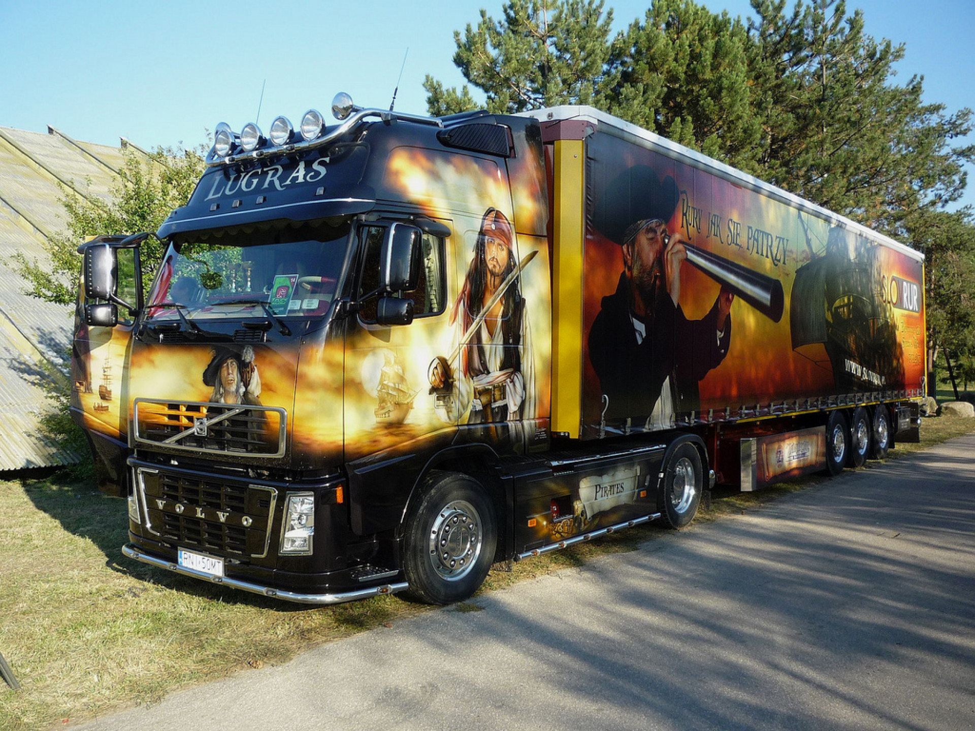 Un Volvo Trucks a la Jack Sparrow
