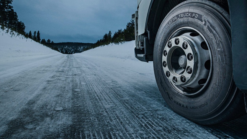 Se ridică restricțiile de tonaj pentru camioane pe DN3. Atenție se circulă în condiții de iarnă!