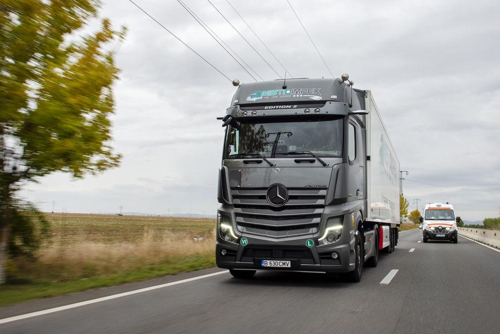 Daimler Truck va reduce costurile în Europa cu 1,1 miliarde $ după scăderea veniturilor