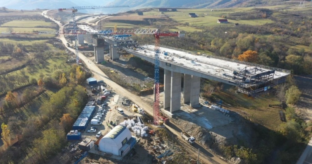 VIDEO. Lotul 1 de pe Autostrada Sibiu - Pitești, finalizată 75%. Cum arată