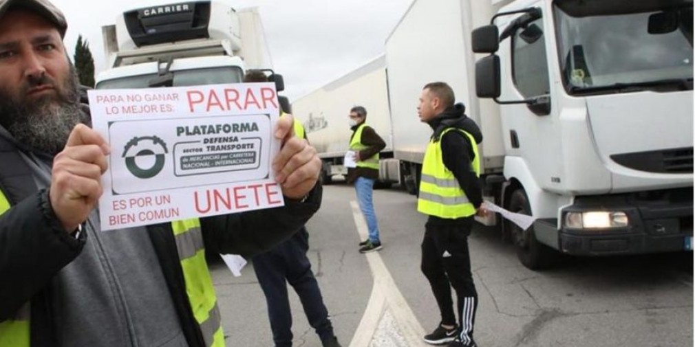 VIDEO Apel pentru încetarea violențelor la protestul transportatorilor din Spania