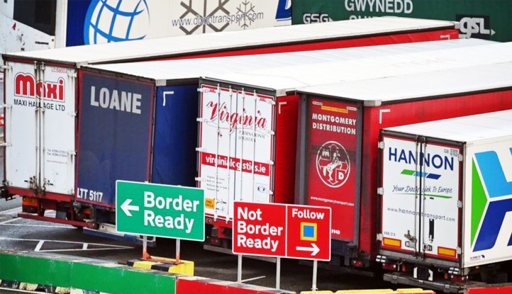Transportatorii britanici: cele 5000 de vize temporare nu rezolvă deficitul de șoferi de camioane