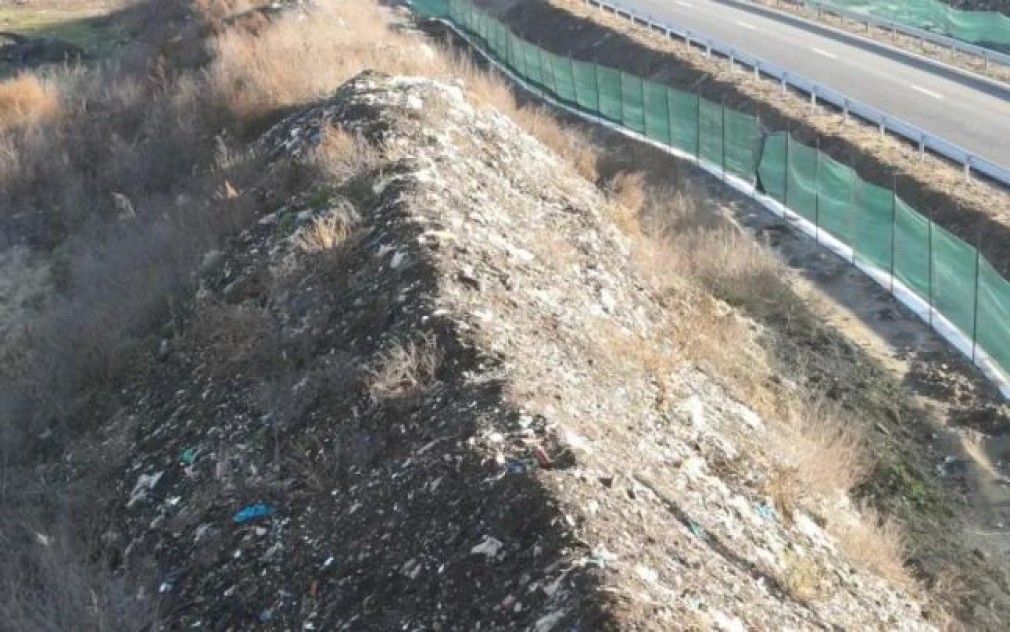 VIDEO. CNAIR: 15 milioane de lei pentru relocarea gropii de gunoi care blochează Autostrada Turda - Sebeș