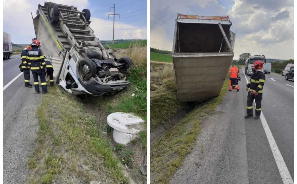 Echipaj de descarcerare pentru un camion care a ajuns cu roțile în sus