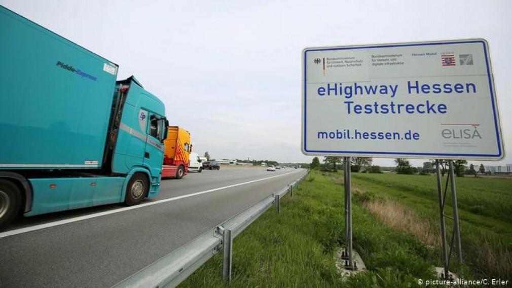 Șoferii de camion din Germania sunt exploatați: „Ne e frică să nu ne pierdem slujba”