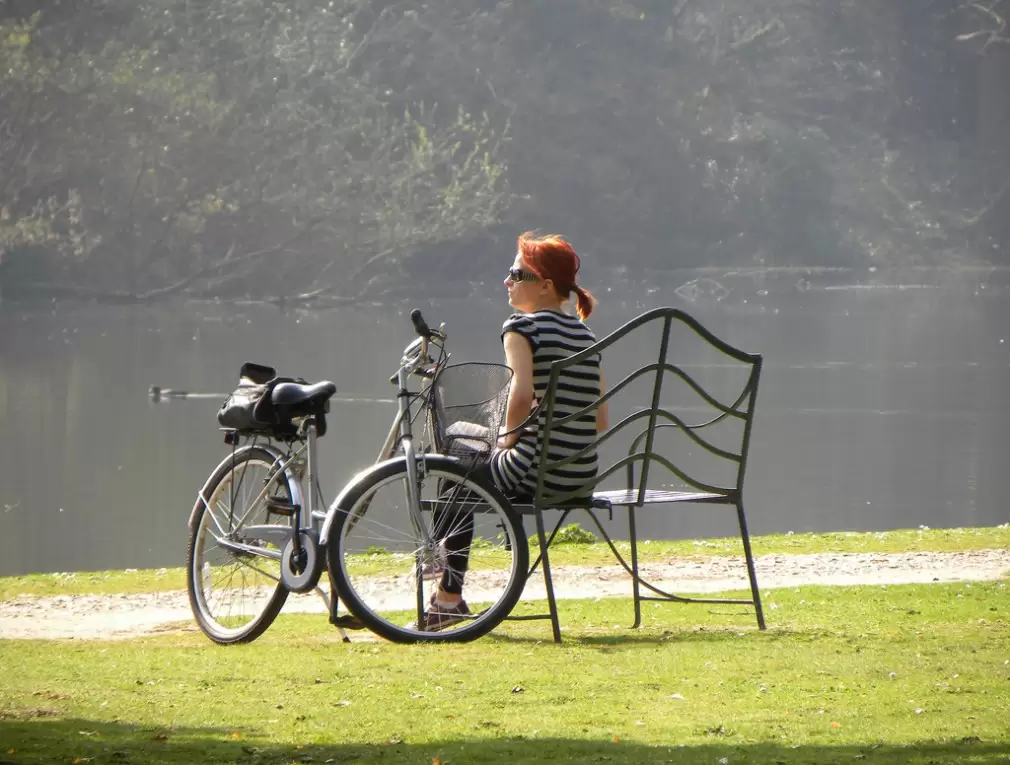 Firea somată: Faci piste de biciclete sau pleci