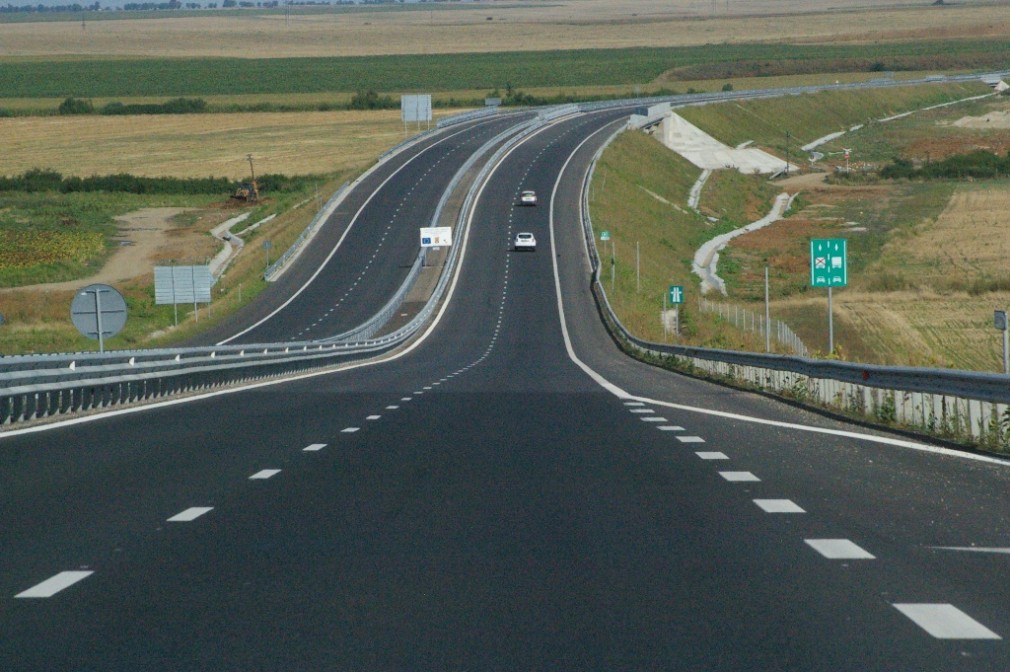 De ce ajung tot mai mulți șoferi pe contrasens pe autostrăzile din România