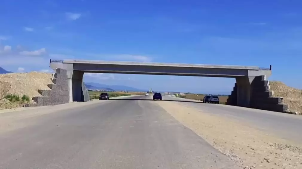 VIDEO. Ritm bun pe un lot din Autostrada Comarnic - Brașov
