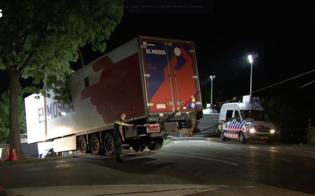 Bilanţul accidentului din Olanda, produs de un șofer care a intrat cu camionul într-o mulțime: Șase morți și șapte răniți