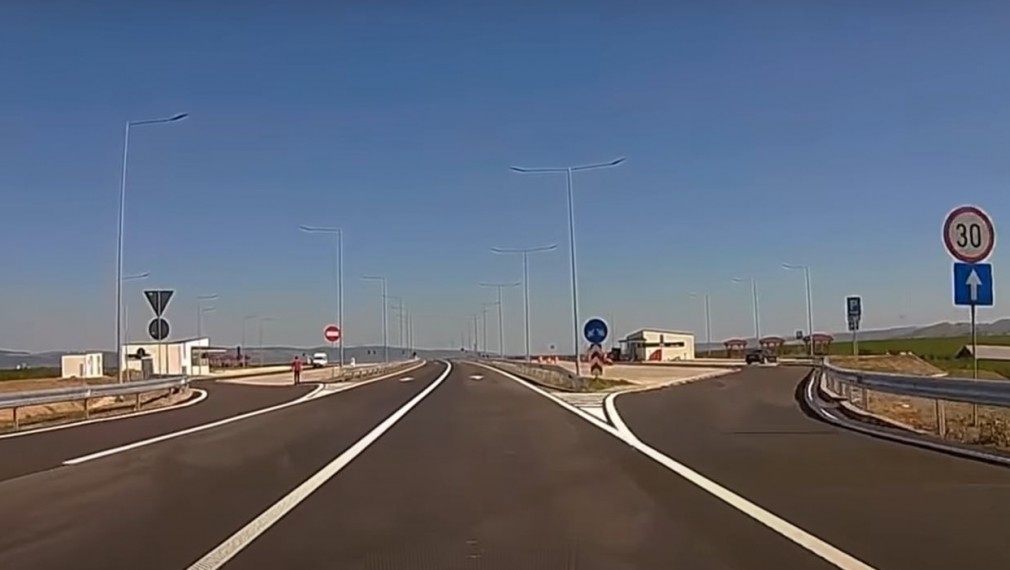 Se deschid două porțiuni de autostradă în lungime de 31 km