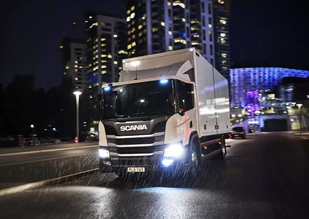 SCANIA URBAN: AL TREILEA VAL AL NEXT GENERATION SCANIA