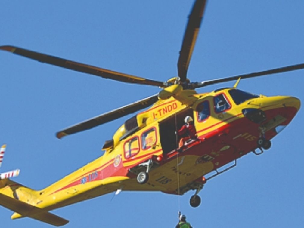 Un șofer de camion a fost „îngropat” sub porumbul pe care îl transporta