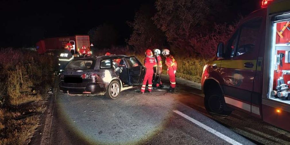 Un șofer băut s-a urcat la volan și a ajuns în camion