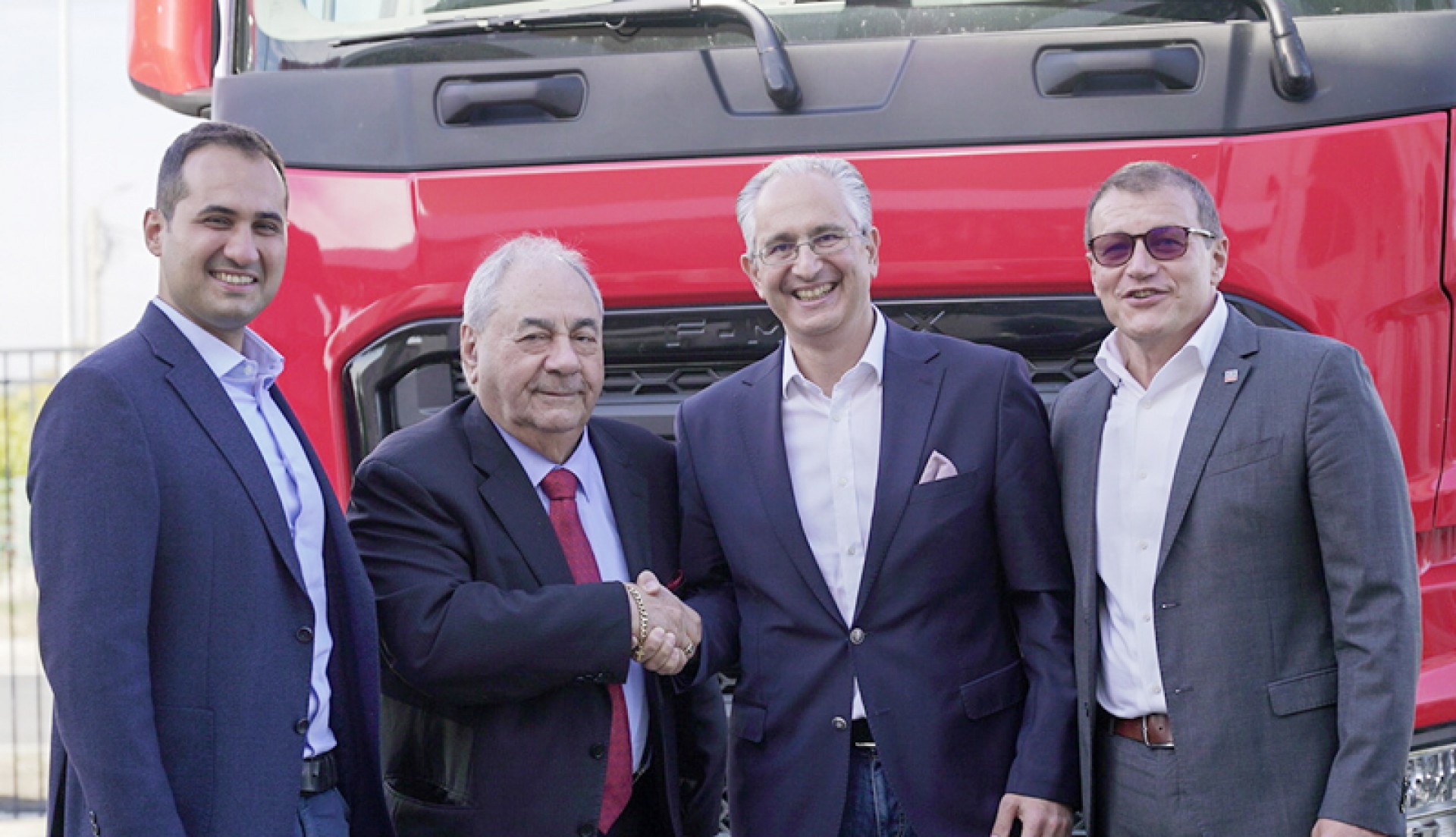 Cefin Trucks livrează o flotă Ford Trucks F-MAX către Est Europa Expediții