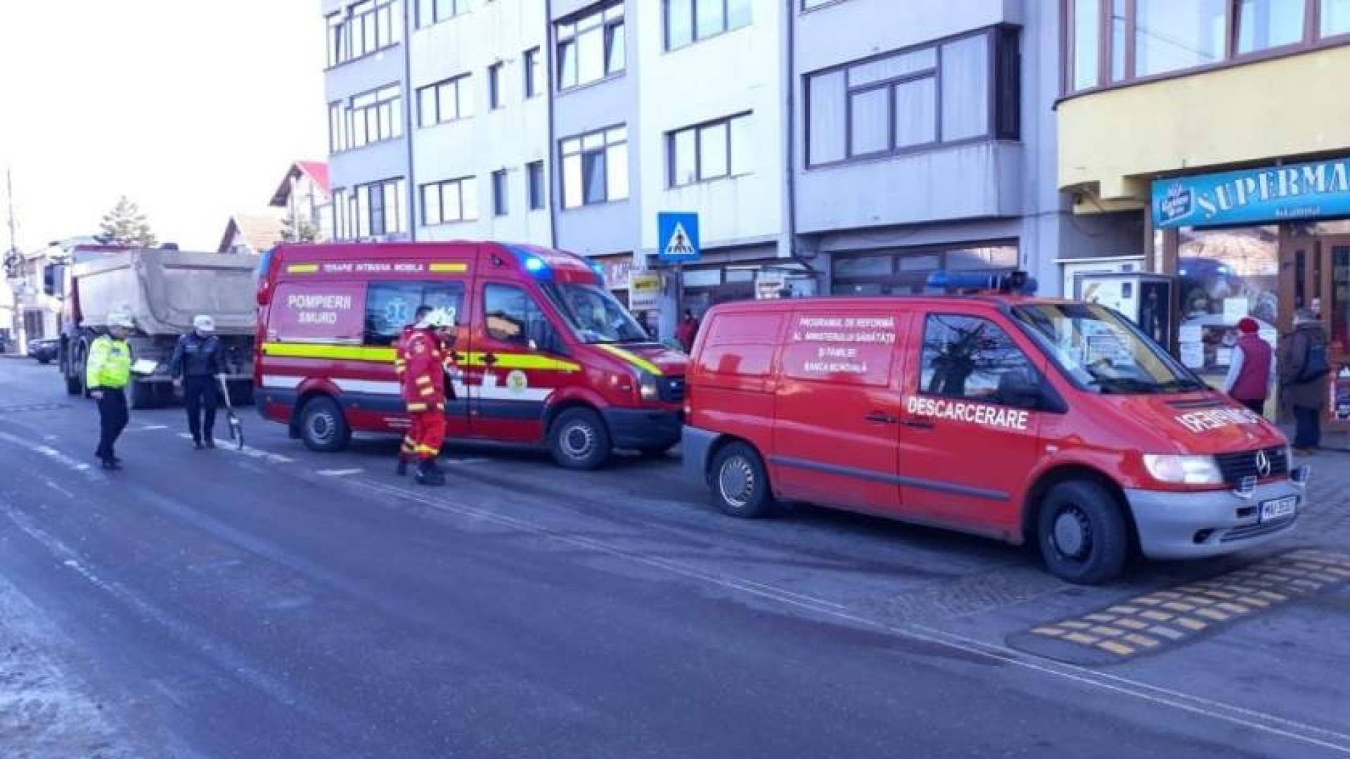 Suceava: Femeie lovită mortal pe trecerea de pietoni de un camion