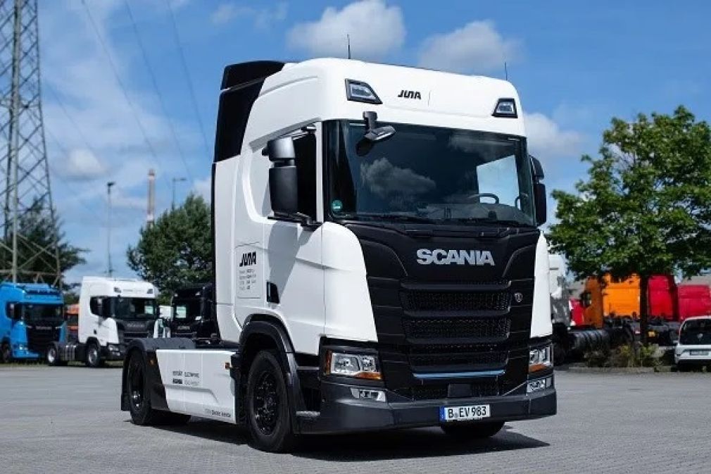 Scania închiriază camioane electrice într-o afacere inovatoare