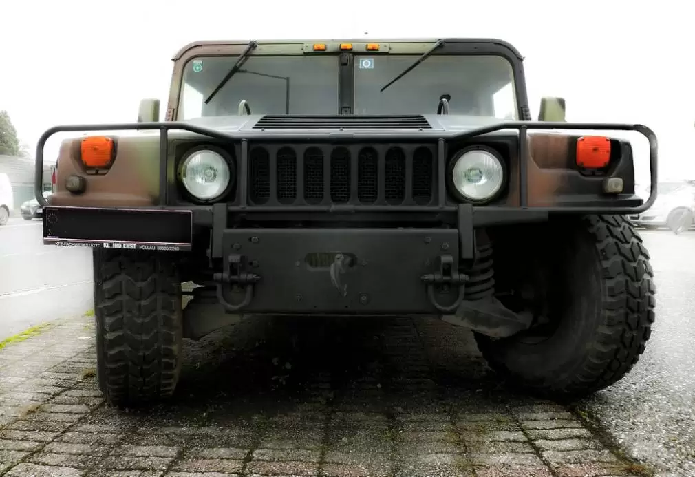 NEBUNIE! Va apărea Hummer-ul electric