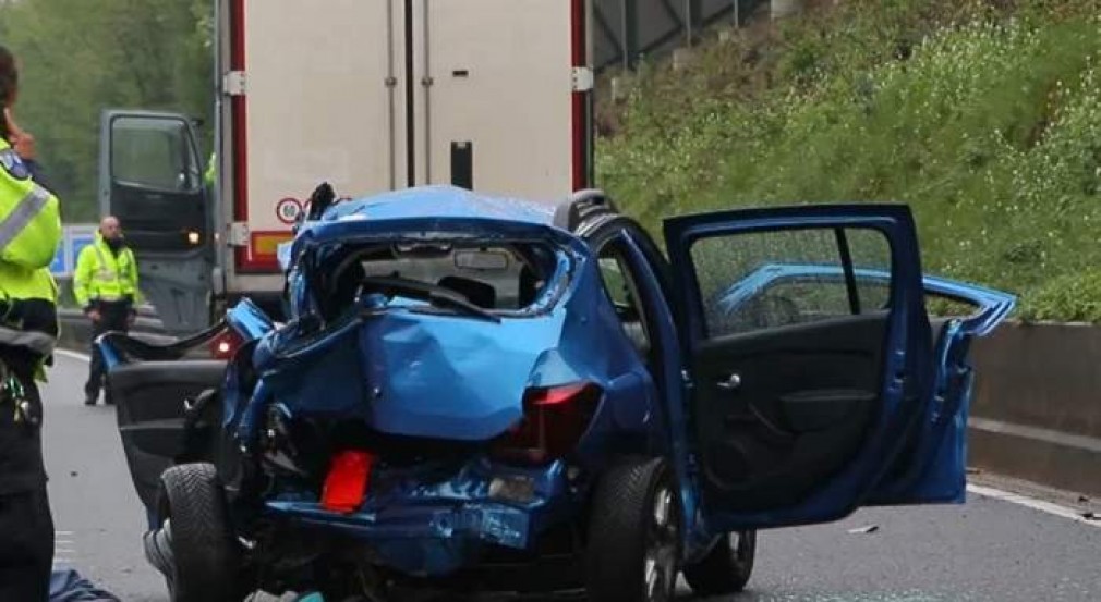 O șoferiță a murit în Germania după ce a intrat în spatele unui camion condus de un șofer român