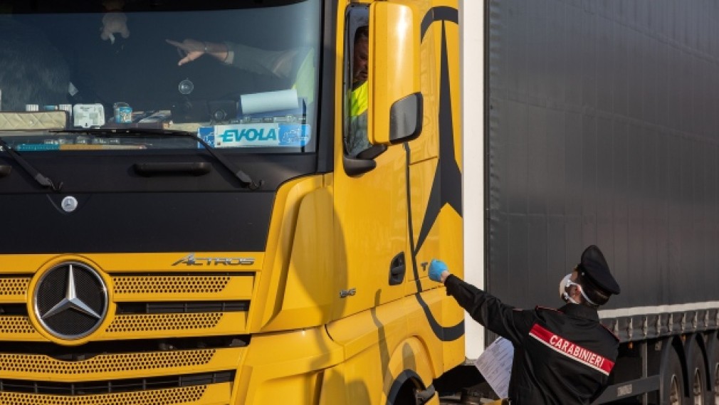 Câți bani câștigă un șofer de camion în Italia