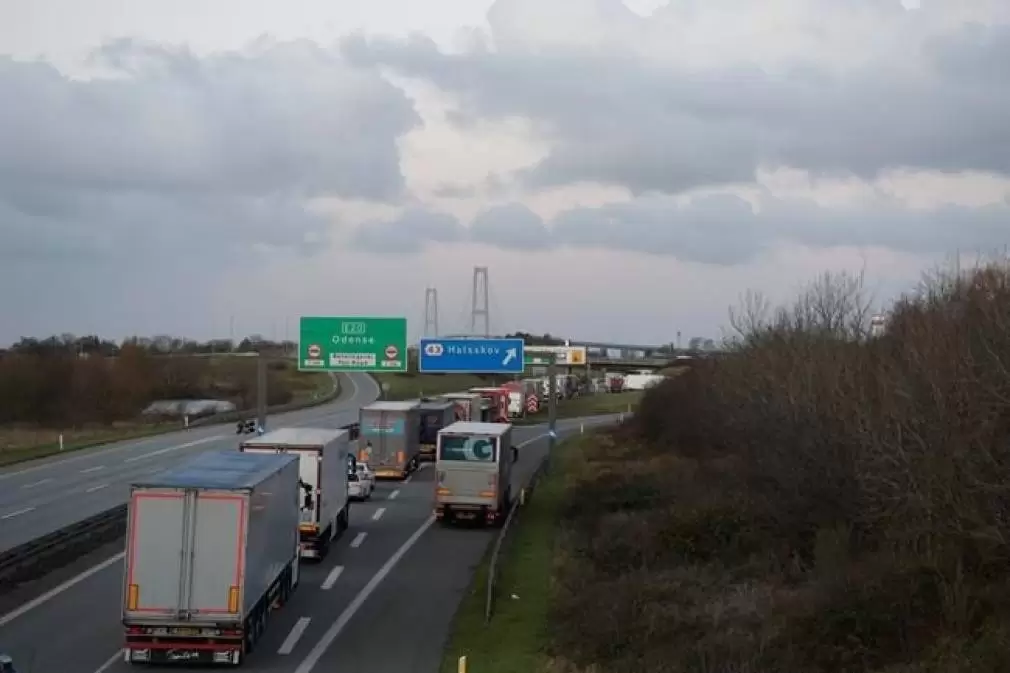 110.000 de euro amendă pentru două companii de transport acuzate de operațiuni ilegale de cabotaj