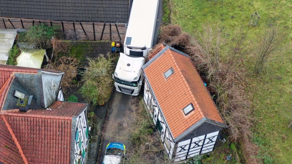 Camion românesc cu pâine prăjită a blocat circulația într-un oraș german