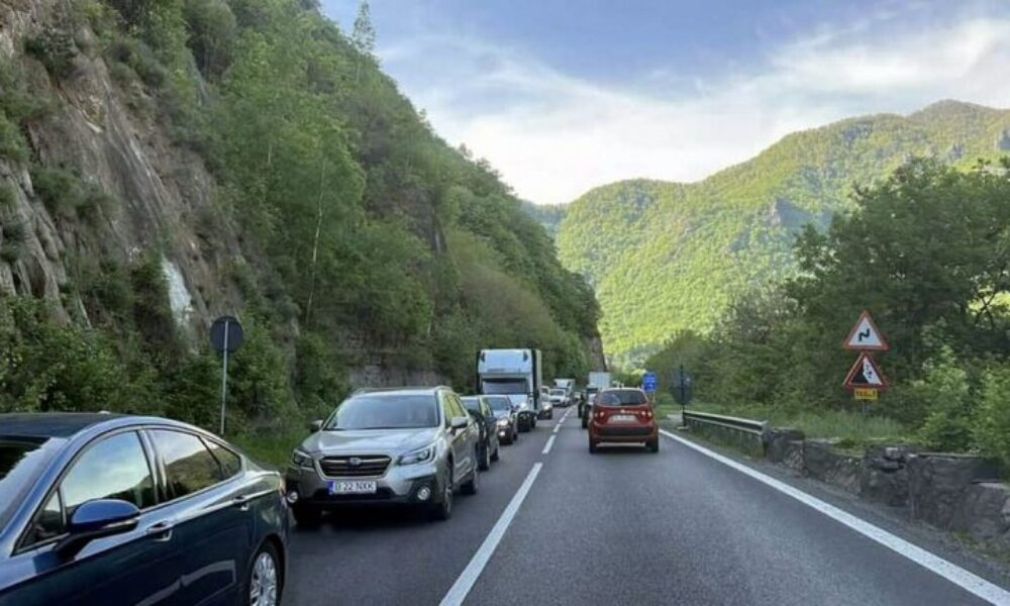 Restricţii de circulaţie pe Valea Oltului (DN7) timp de o lună