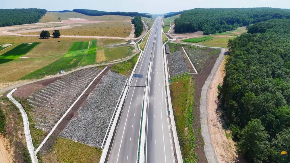 Radu Miruță: În acest an se va circula pe autostradă dinspre Sălaj până la Sibiu