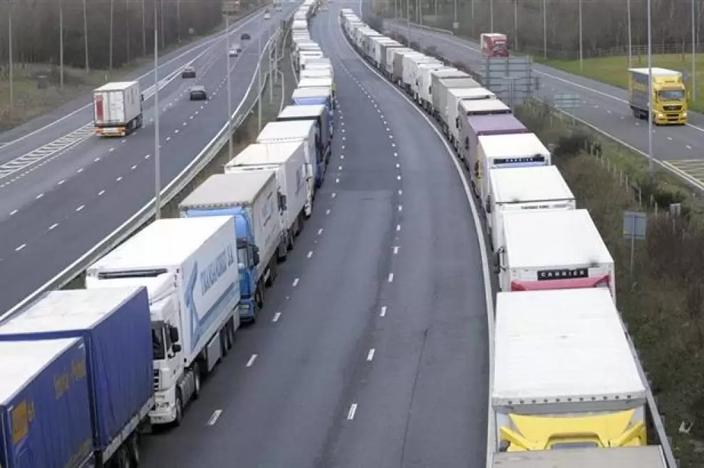 Vămile vor primi scanere performante. Scapă șoferii de CAMION de cozi?