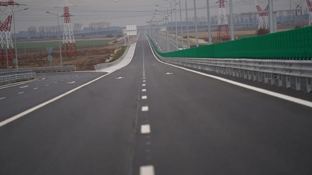 VIDEO Se mai deschid 10 km din Autostrada București