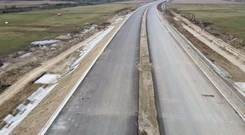 VIDEO. Mobilizare mai bună pe tronsonul 2 al Autostrăzii Sebeș - Turda