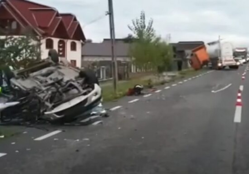 VIDEO Șoferul de camion implicat în accidentul în care a murit un copil a vrut să evite câțiva cai