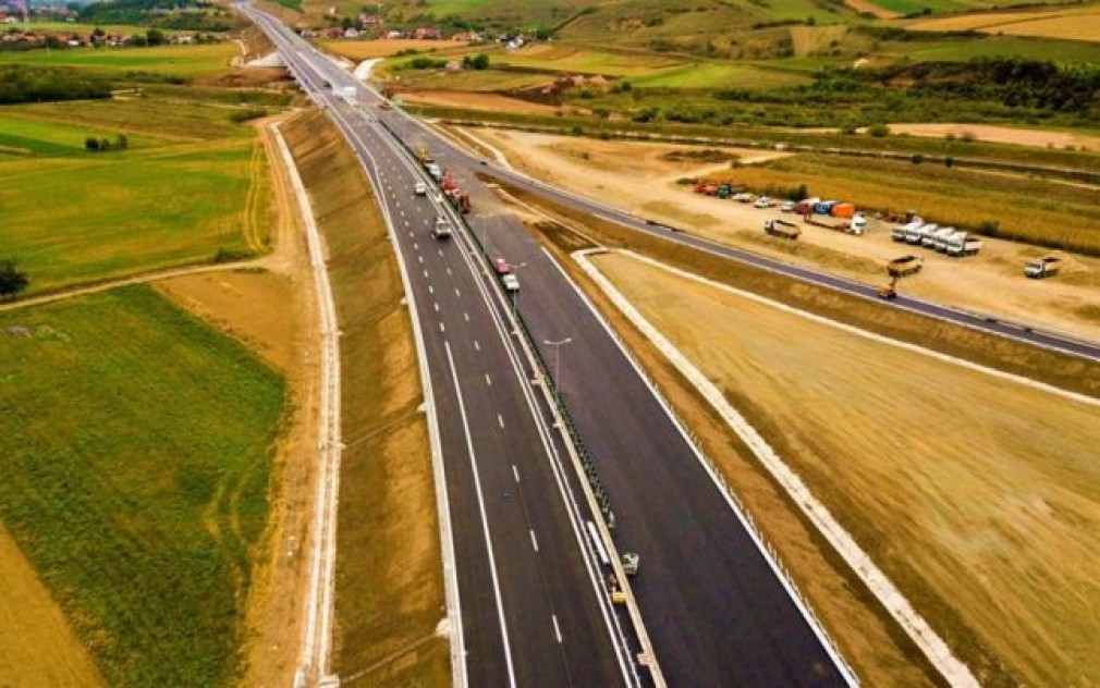 Senatul a aprobat investiţiile pentru a trei autostrăzi