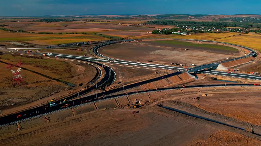 VIDEO O nouă bucată de autostradă deschisă în Moldova