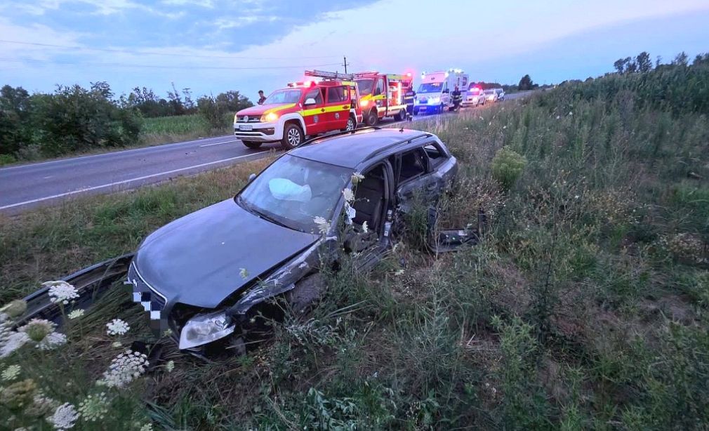 Grav accident cu un camion. Un tânăr a fost rănit