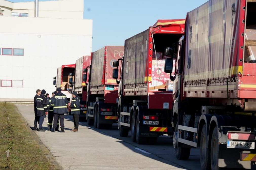30 de camioane venite din America vor ajunge în Ucraina prin România