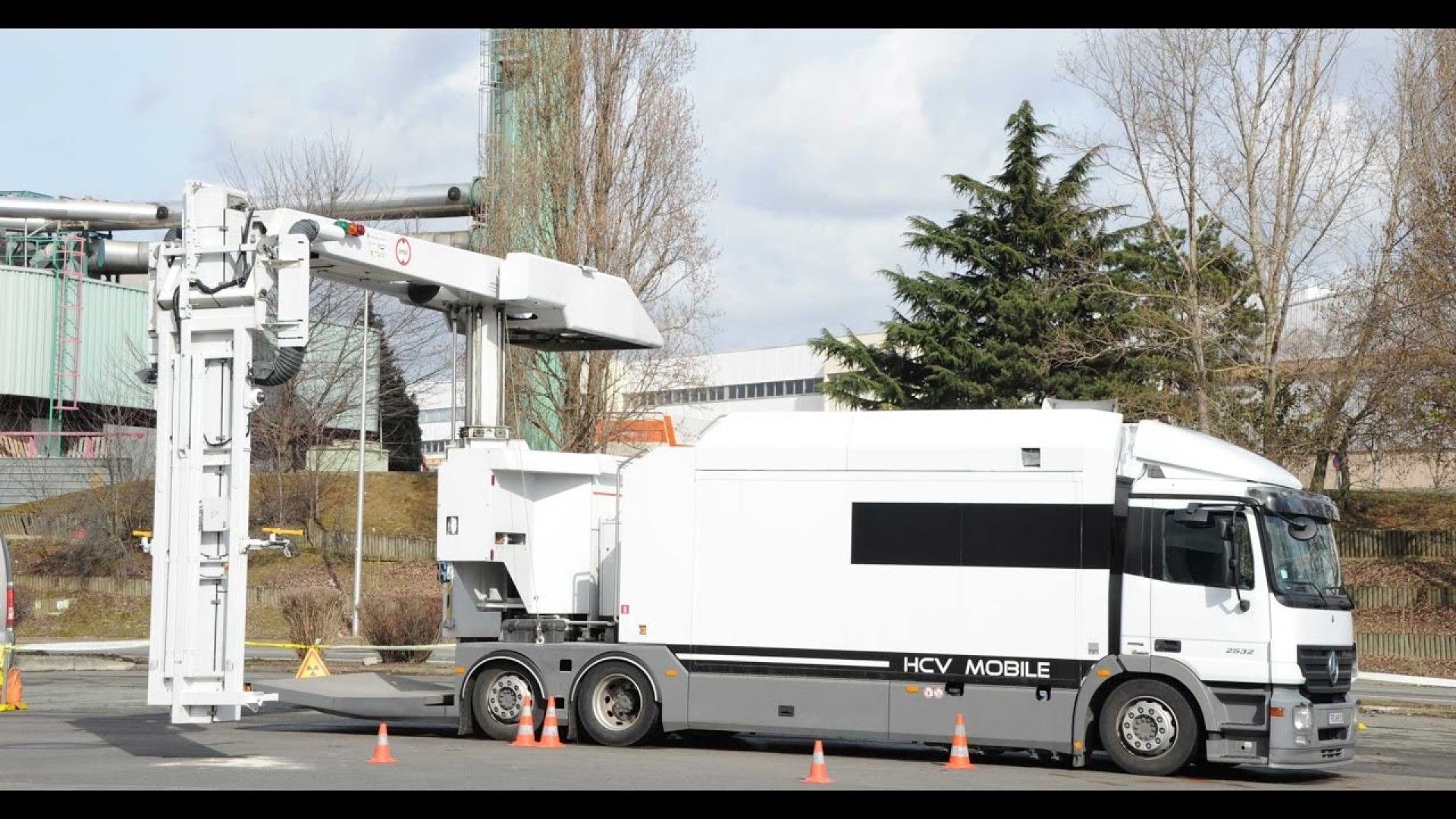 Când vor apărea scanerele pentru camioane în vămi?