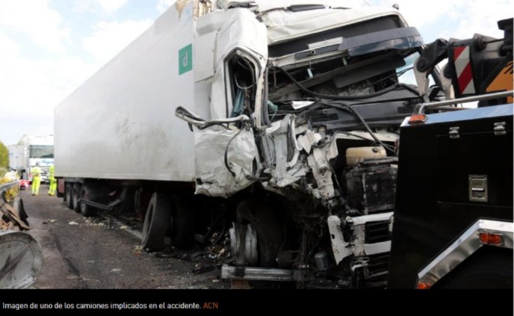 720 euro amendă pentru șoferul român de camion care a provocat un accident cu două victime