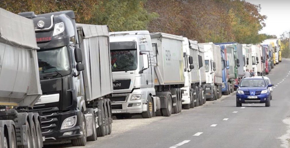 Ce valoare are piața RCA de camioane din România?